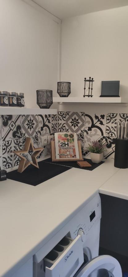 A L'Abri Du Temps Apartment Chateaudun Luaran gambar